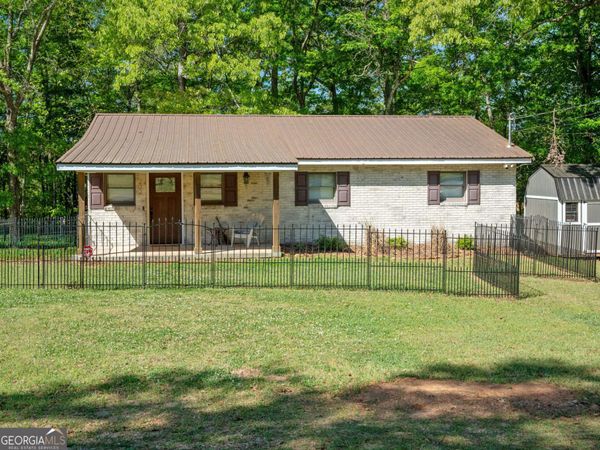 202 Forest Circle, Hartwell, GA 30643