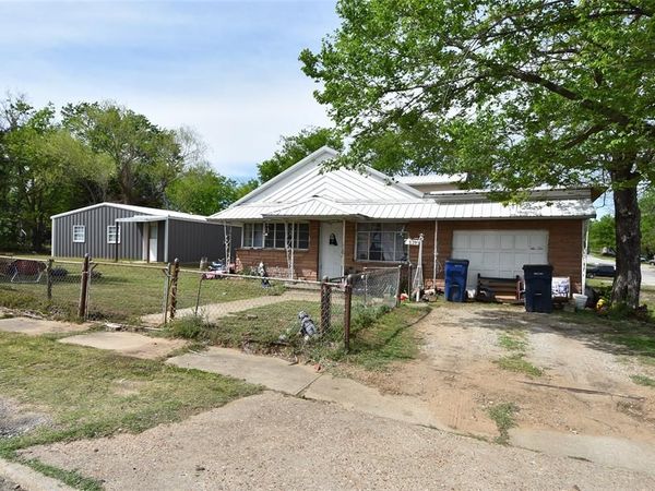 820 E Broadway Avenue, Seminole, OK 74868