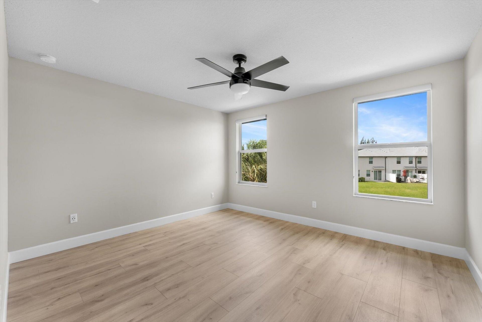 5661 Mentmore Drive, Mangonia Park, FL 33407 Photo