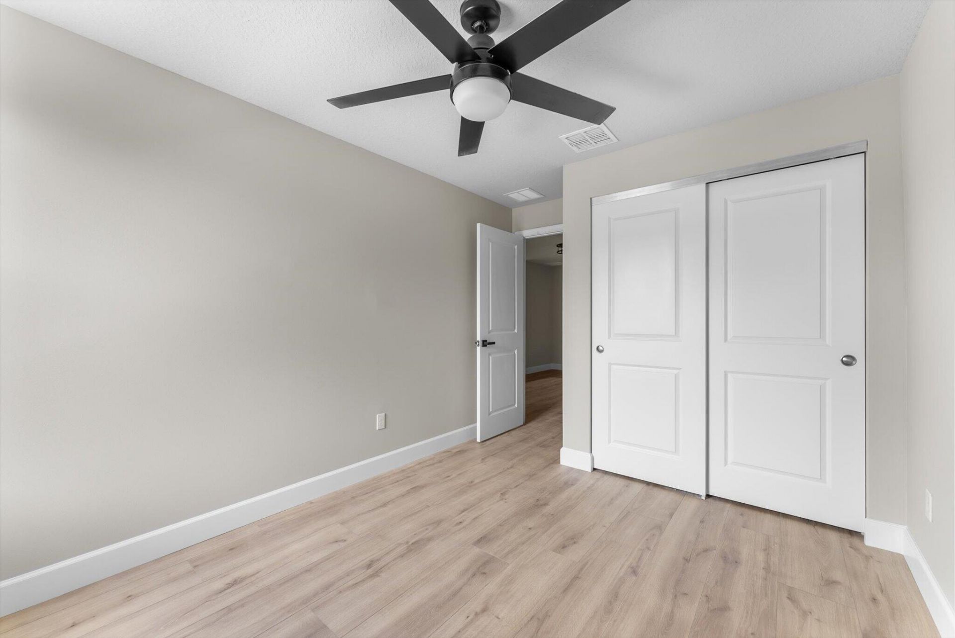 5661 Mentmore Drive, Mangonia Park, FL 33407 Photo