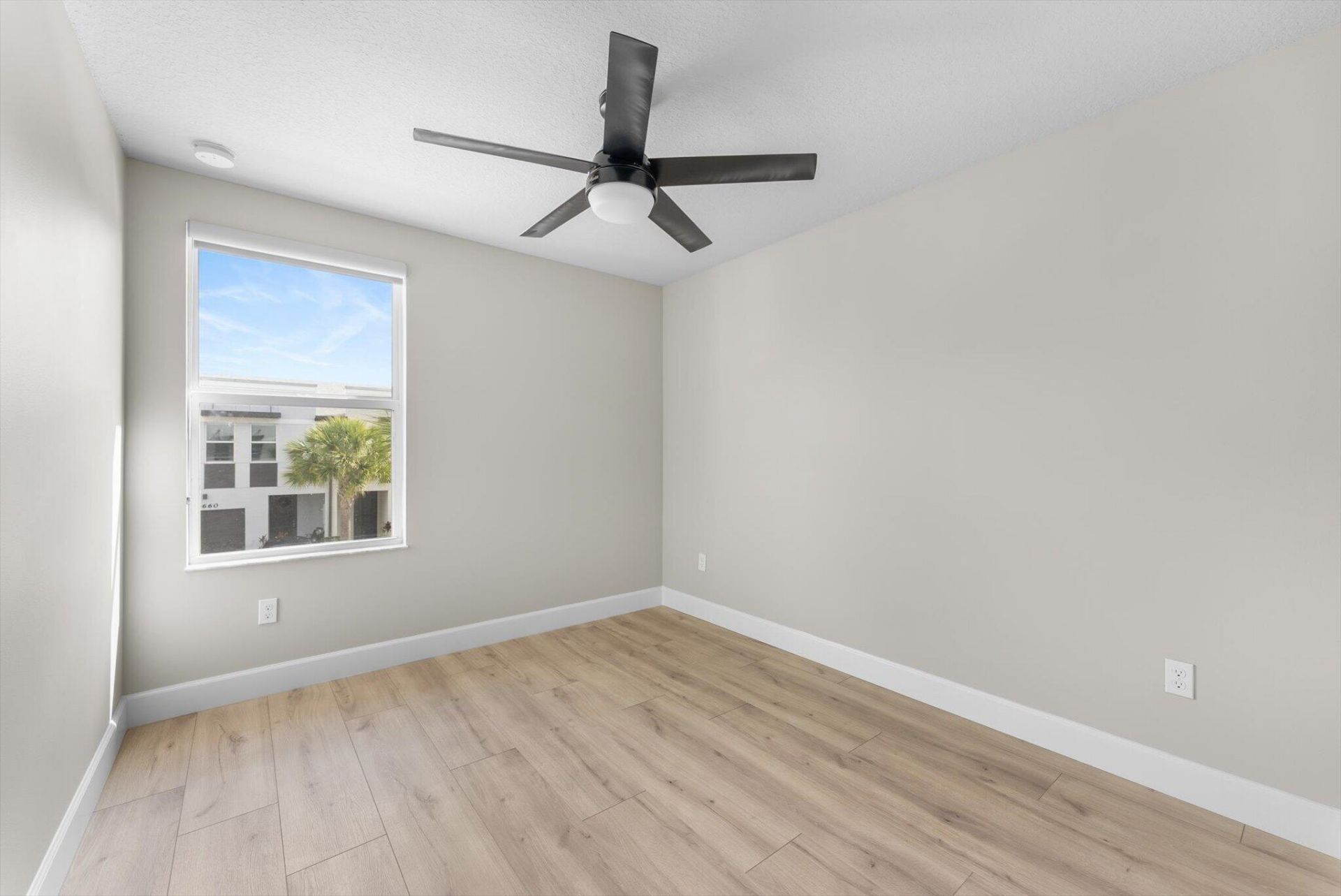 5661 Mentmore Drive, Mangonia Park, FL 33407 Photo