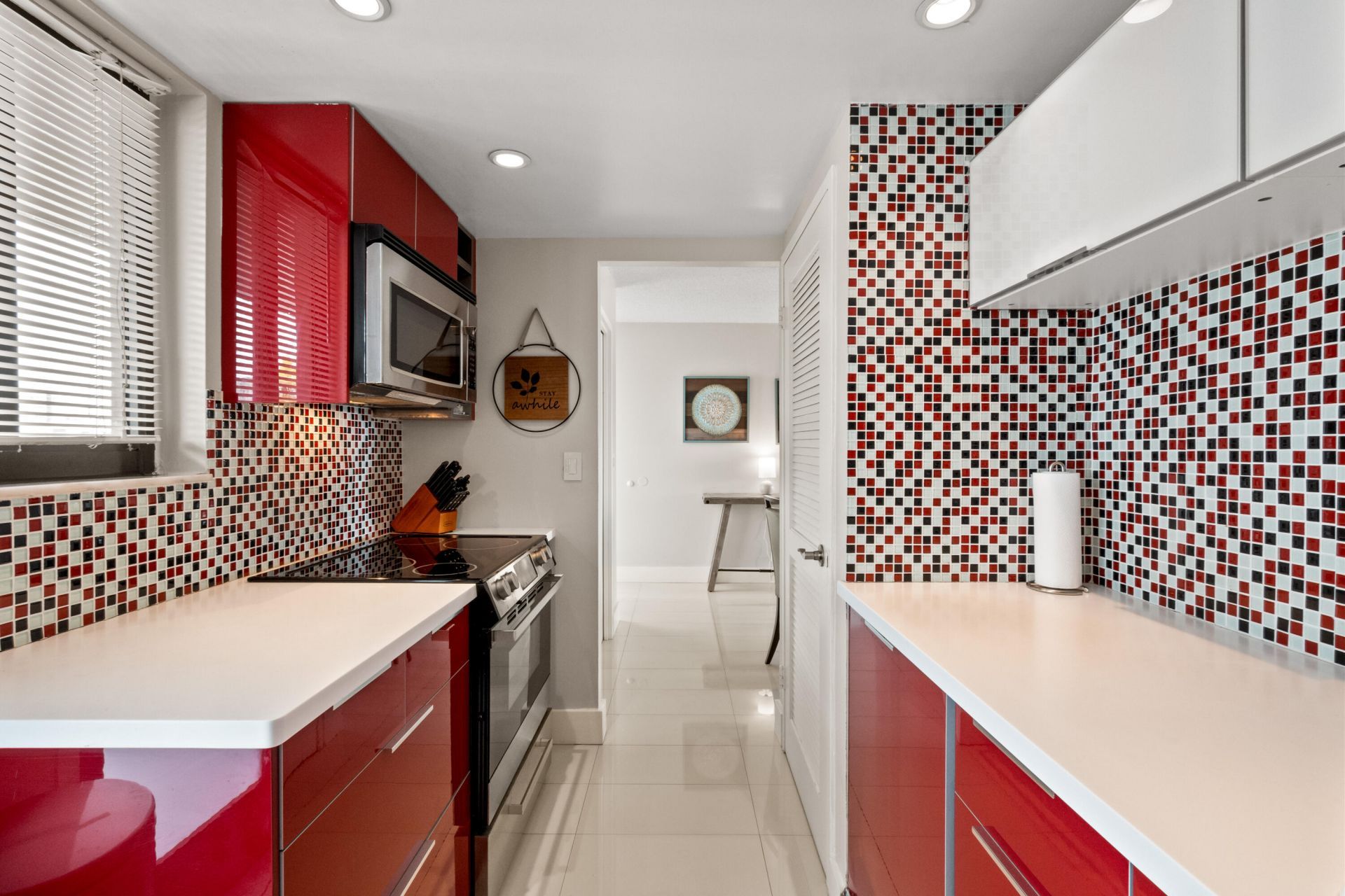 301 Golden Isles Drive, Unit 412, Hallandale Beach, FL 33009 Photo