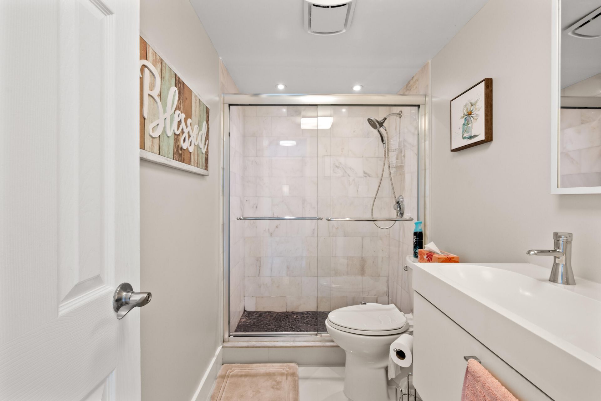 301 Golden Isles Drive, Unit 412, Hallandale Beach, FL 33009 Photo