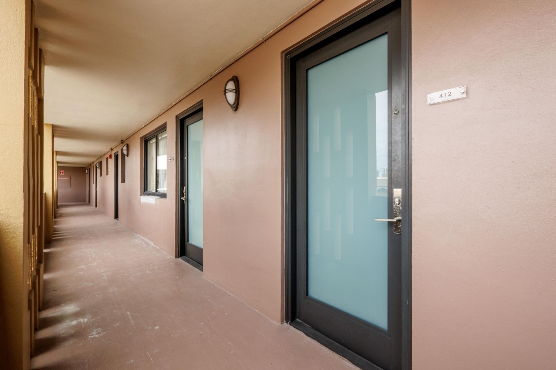 301 Golden Isles Drive, Unit 412, Hallandale Beach, FL 33009 Photo