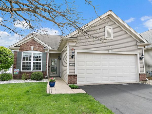 14265 Flagstaff Court , Huntley, IL 60142