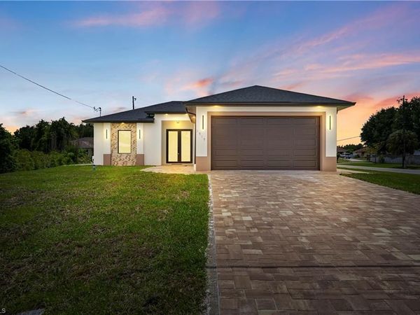 2917 1st ST SW, LEHIGH ACRES, FL 33976