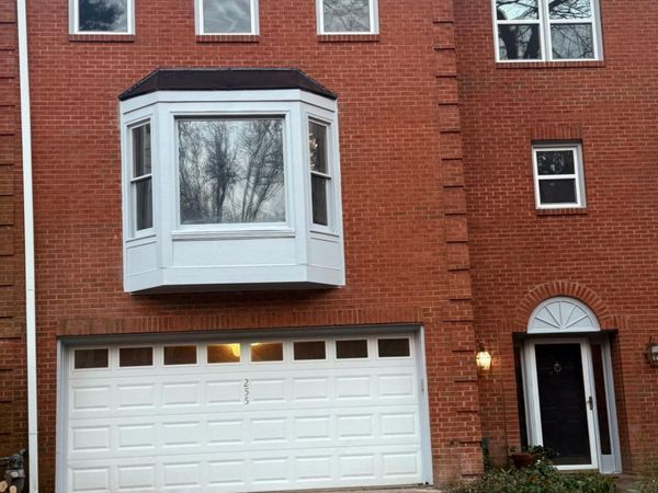 255 Dunwoody Creek Cir Circle, Sandy Springs, GA 30350