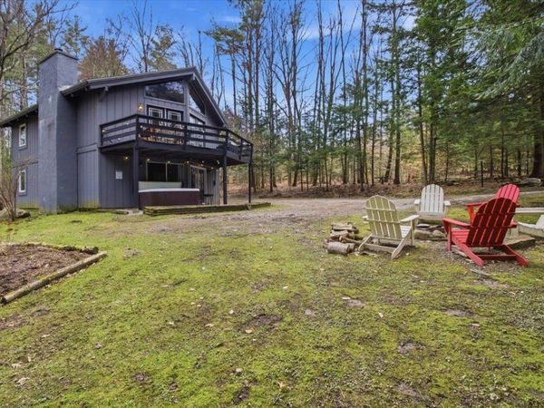 367 Shady Pines Road, Sunderland, VT 05250