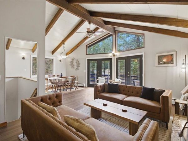 367 Shady Pines, Sunderland, VT 05250
