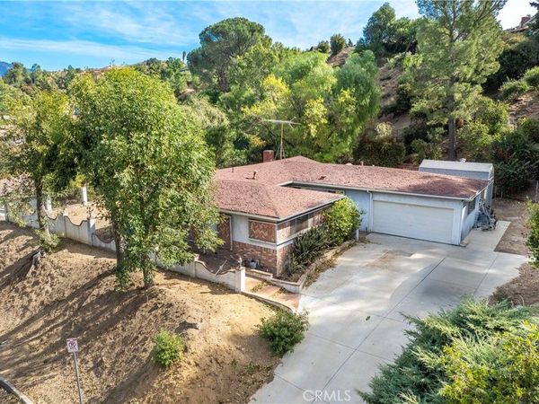 9434 Wheatland, Sunland, CA 91040