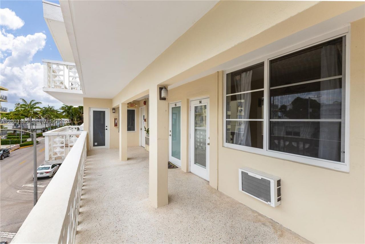 900 Euclid Ave, Unit 14, Miami Beach, FL 33139 Photo