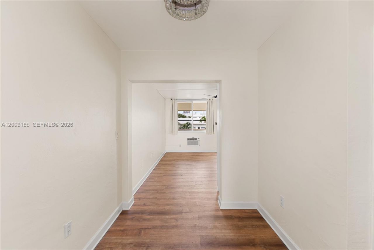 900 Euclid Ave, Unit 14, Miami Beach, FL 33139 Photo