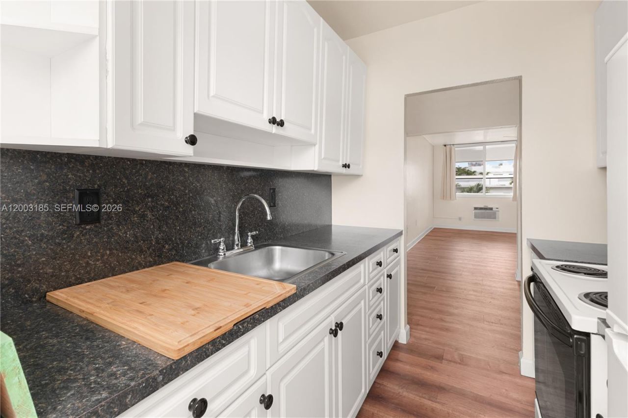 900 Euclid Ave, Unit 14, Miami Beach, FL 33139 Photo