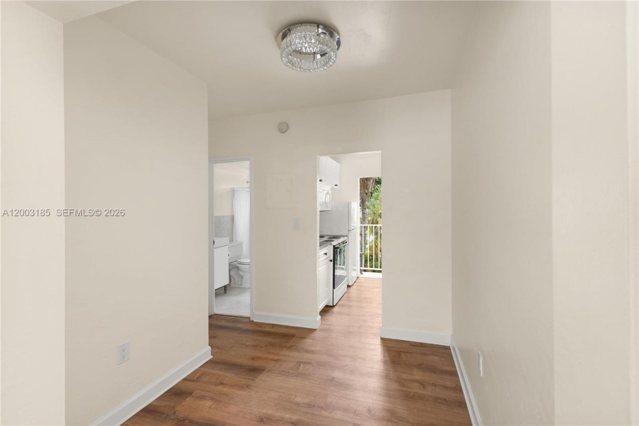 900 Euclid Ave, Unit 14, Miami Beach, FL 33139 Photo