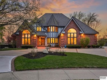 16577 Nina Circle , Omaha, NE 68130