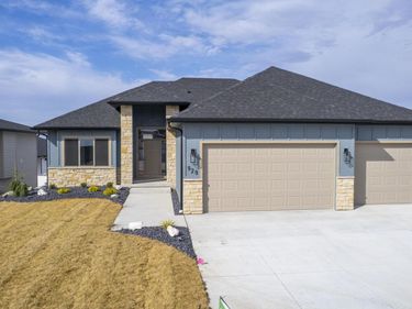 929 N 106Th Street , Lincoln, NE 68527