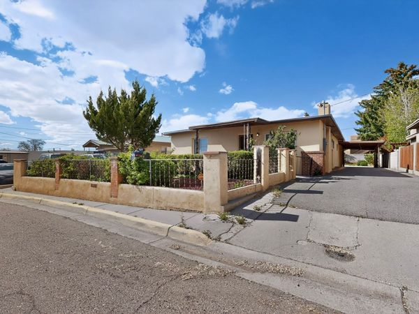 727 Columbia Street , Santa Fe, NM 87505