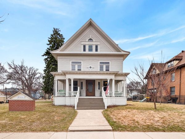 1100 3rd Avenue S, Fargo, ND 58103