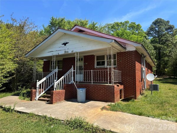 101 Ledbetter Road , Polkton, NC 28135