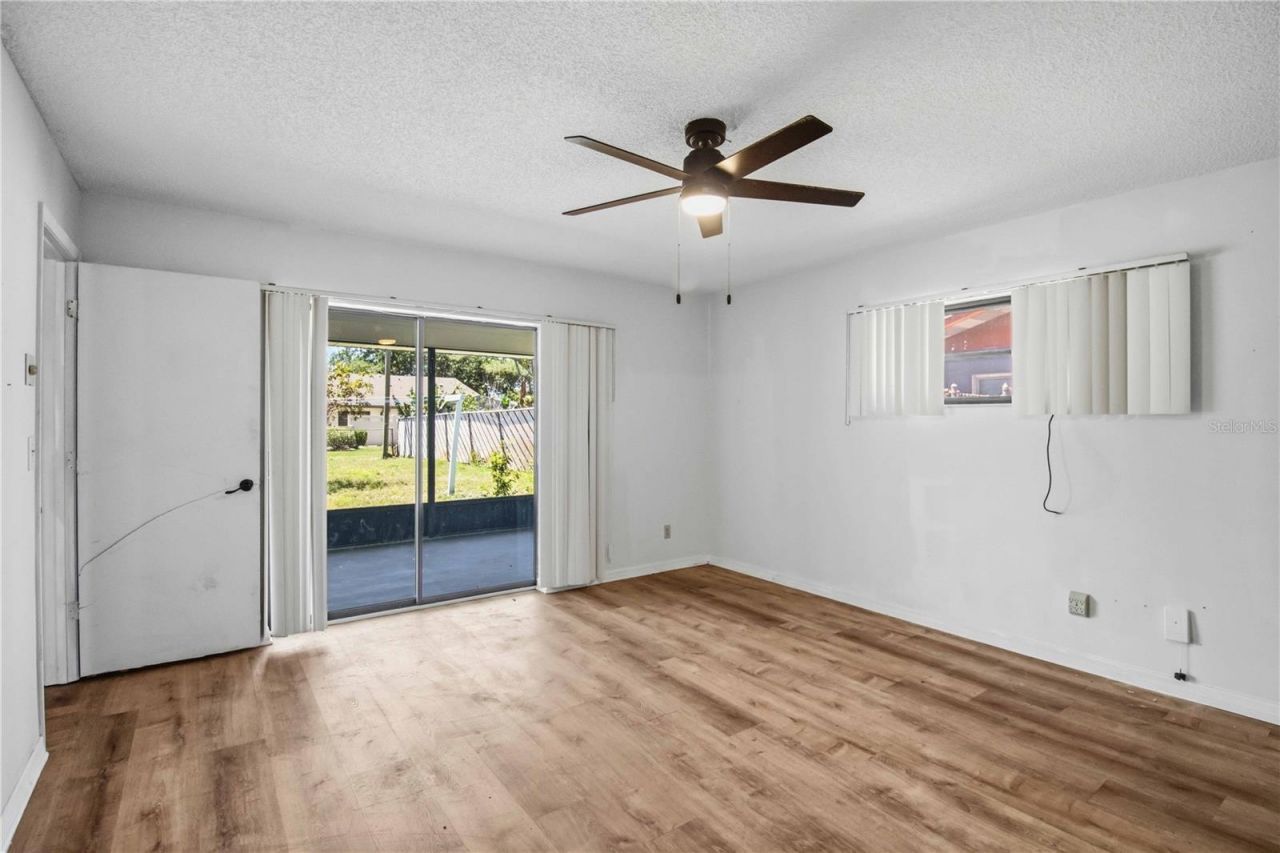 2715 27th Avenue Drive W, Bradenton, FL 34205 Photo