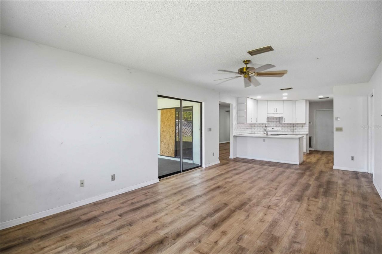 2715 27th Avenue Drive W, Bradenton, FL 34205 Photo