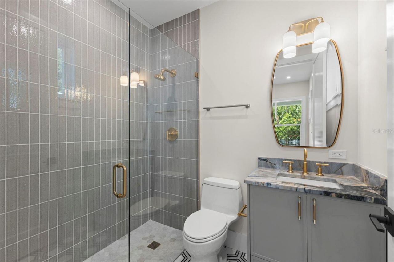 1100 8th Street N, Saint Petersburg, FL 33701 Photo