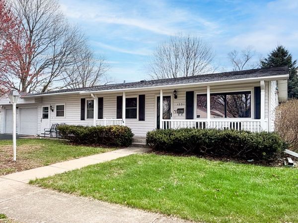 1531 Sunrise Drive , DeKalb, IL 60115