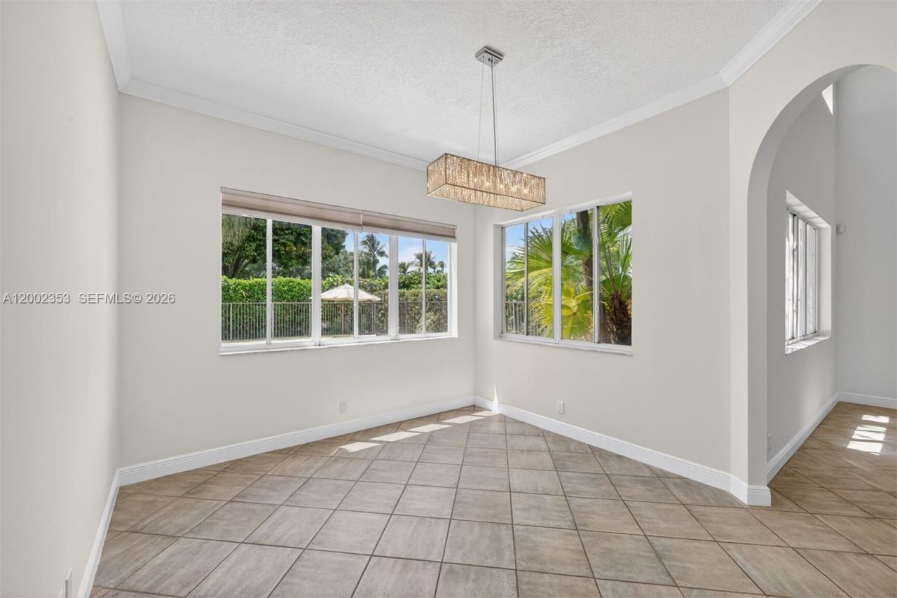 1115 Camellia Cir, Weston, FL 33326 Photo