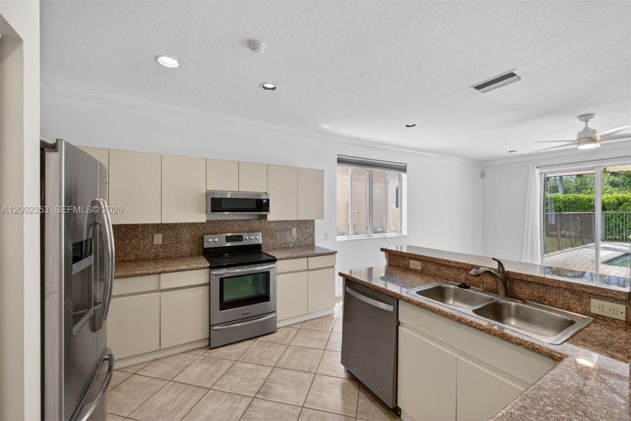 1115 Camellia Cir, Weston, FL 33326 Photo