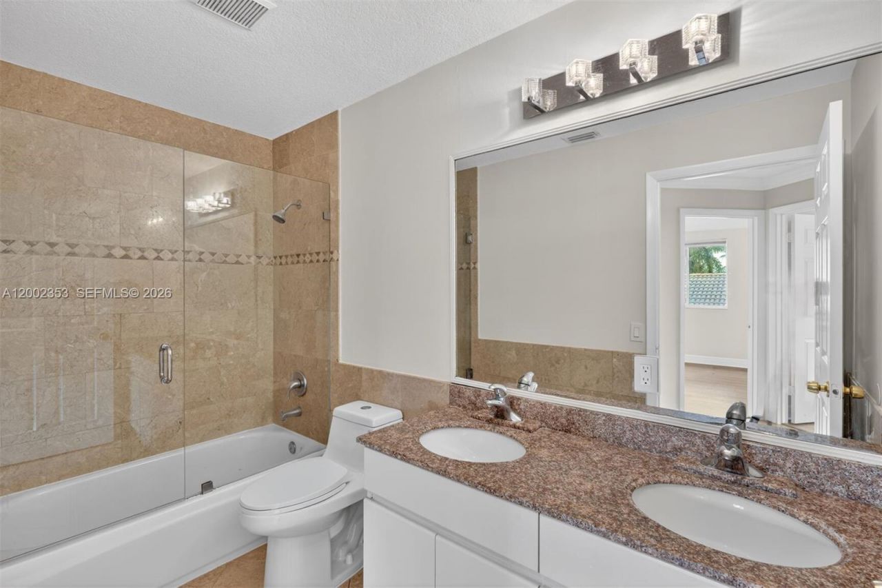 1115 Camellia Cir, Weston, FL 33326 Photo