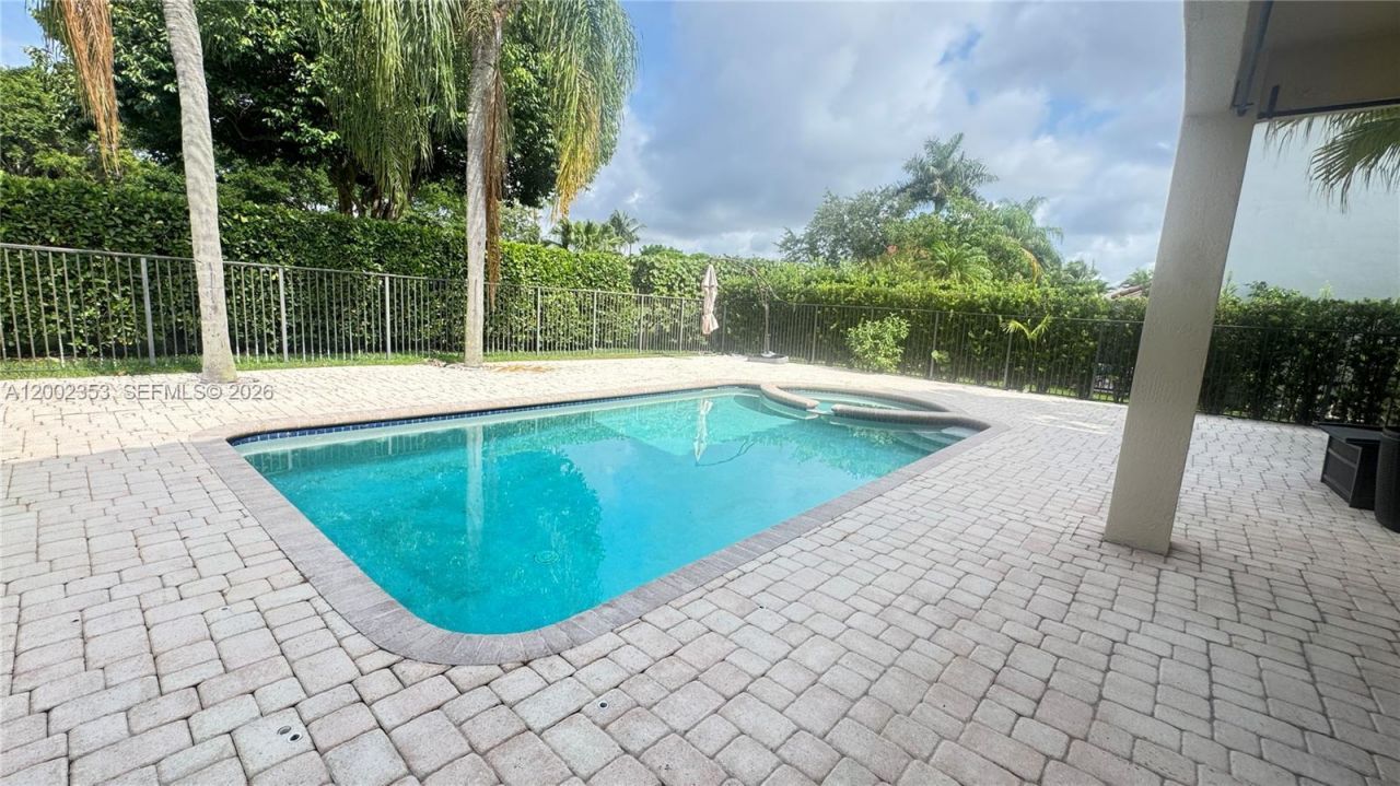 1115 Camellia Cir, Weston, FL 33326 Photo