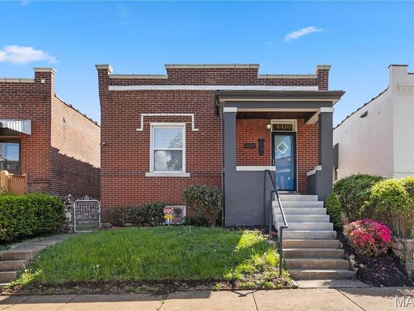 4410 Wallace Street , St Louis, MO 63116