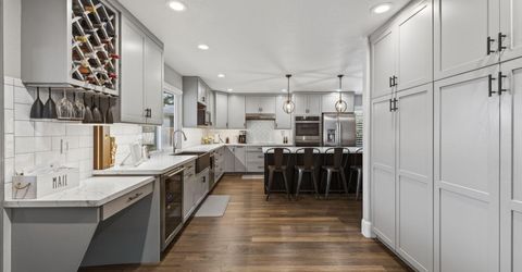 5675 W Brookdale Drive, Reno, NV 89523 Photo