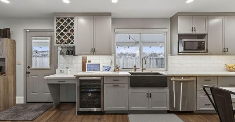 5675 W Brookdale Drive, Reno, NV 89523 Photo