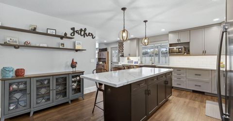 5675 W Brookdale Drive, Reno, NV 89523 Photo