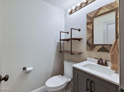 5675 W Brookdale Drive, Reno, NV 89523 Photo