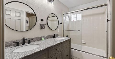 5675 W Brookdale Drive, Reno, NV 89523 Photo