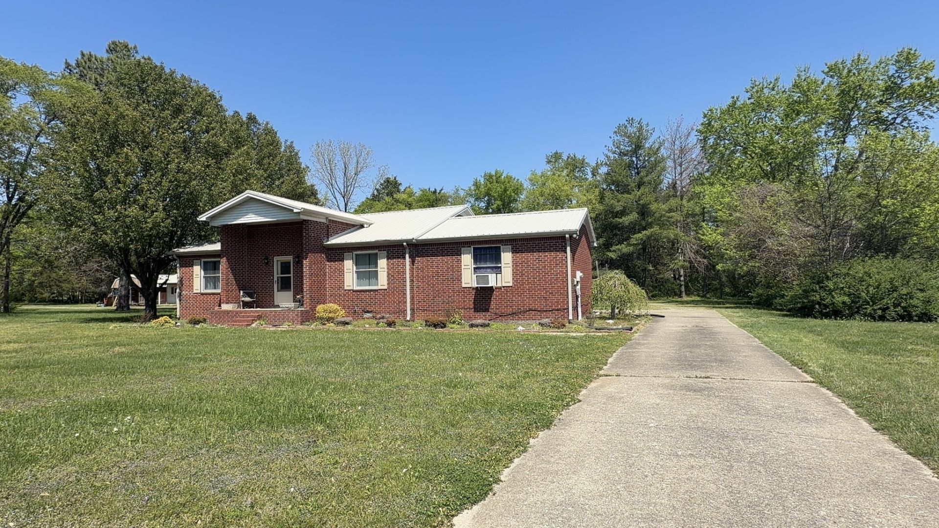 324 Antique Ave, Smyrna, TN 37167 Main Photo