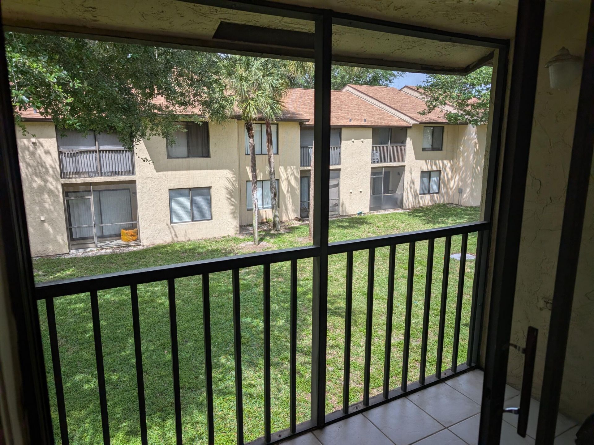 21951 Soundview Terrace, Unit 202, Boca Raton, FL 33433 Photo