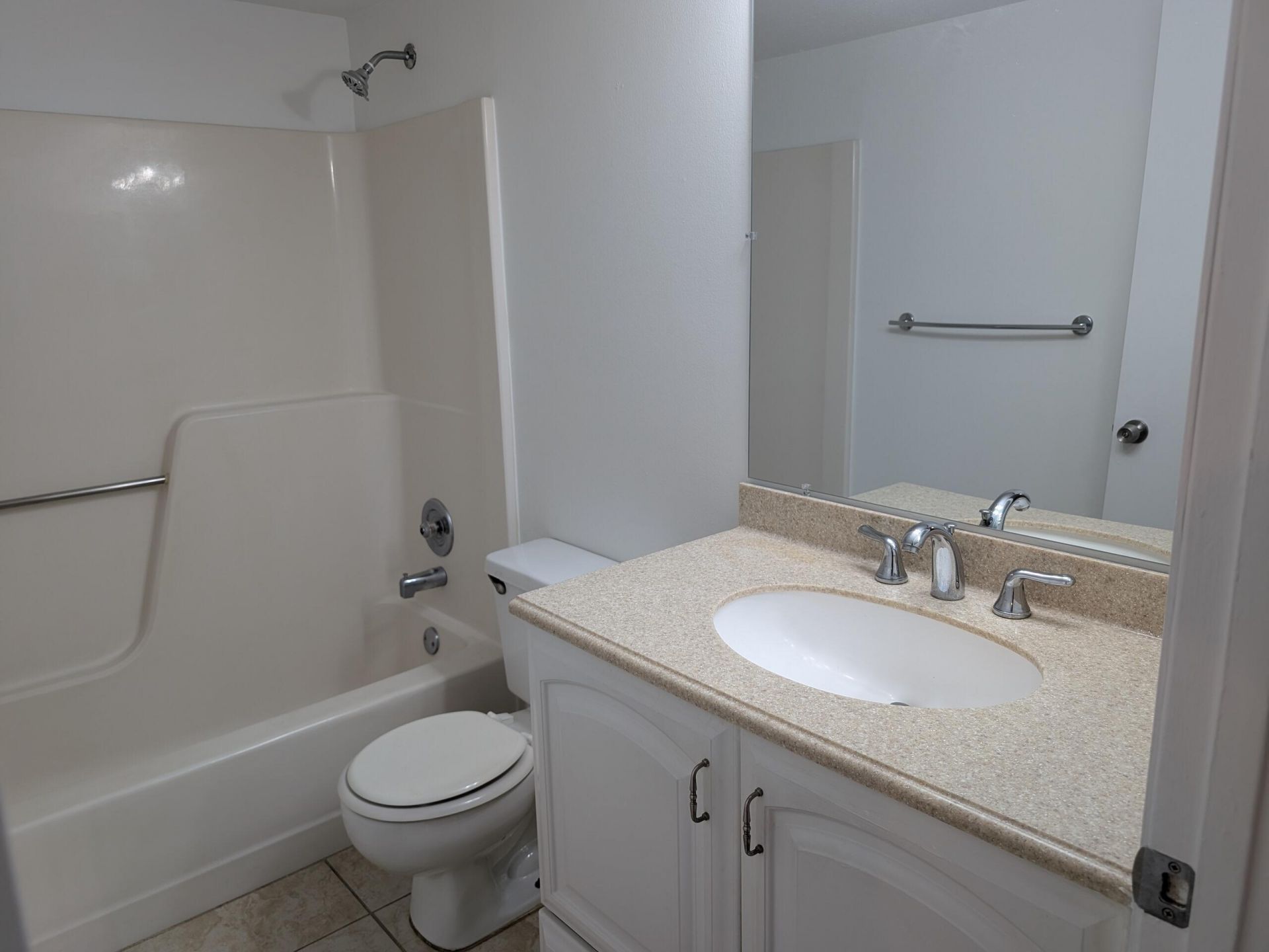 21951 Soundview Terrace, Unit 202, Boca Raton, FL 33433 Photo