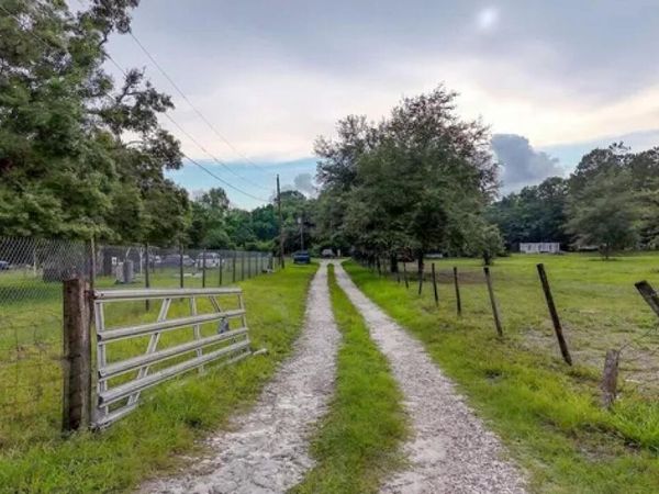 17050 Valencia Drive, Spring Hill, FL 34610