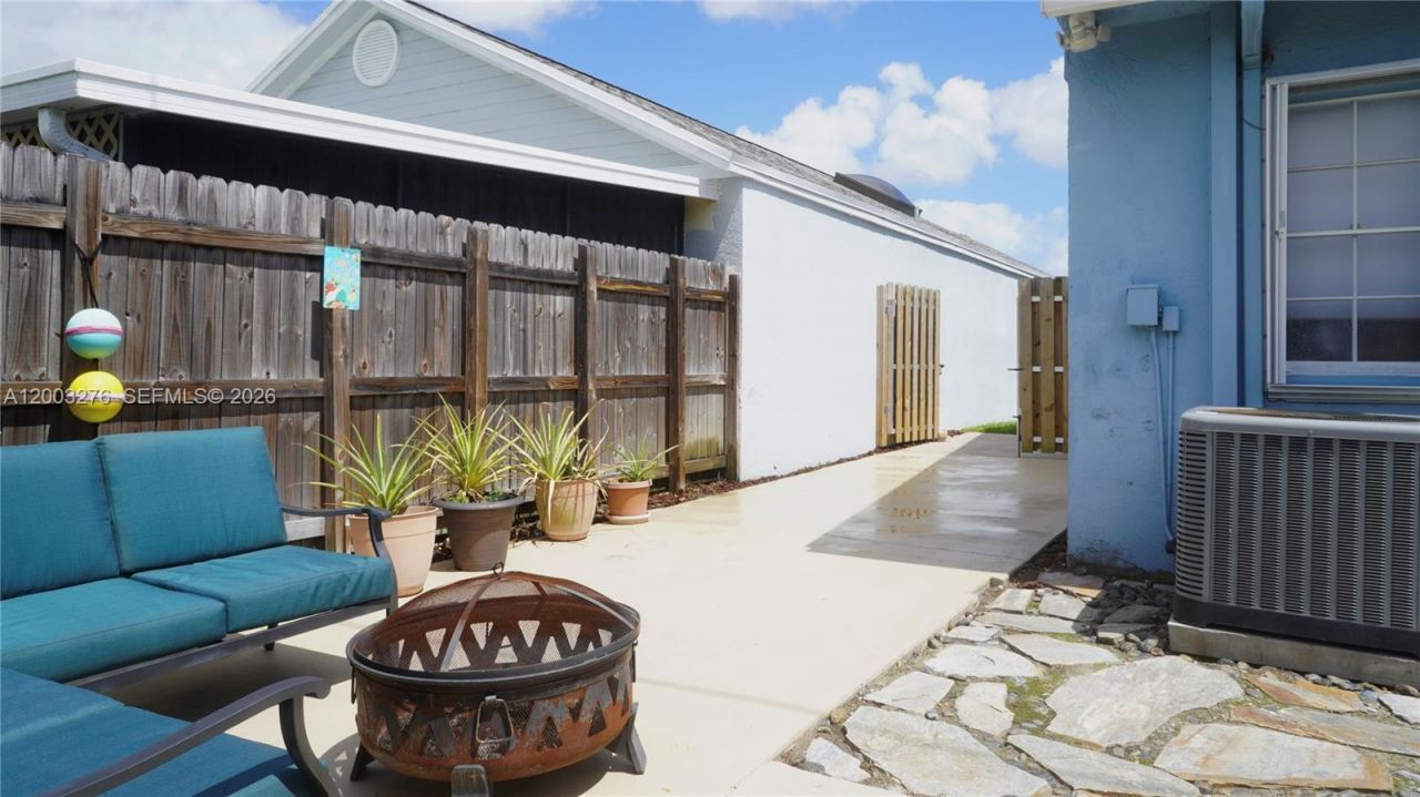 14638 SW 128th Ct Rd , Miami, FL 33186 Photo