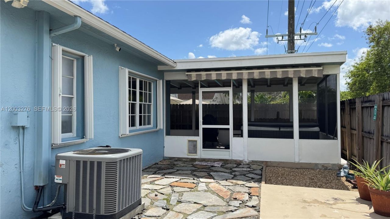 14638 SW 128th Ct Rd , Miami, FL 33186 Photo