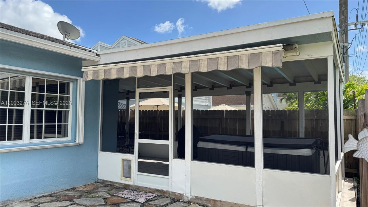 14638 SW 128th Ct Rd , Miami, FL 33186 Photo