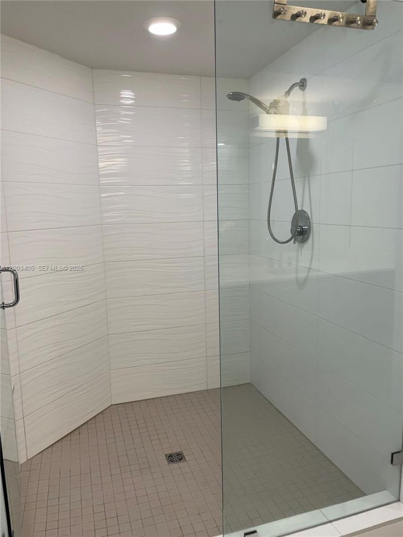 7751 NW 107th Ave, Unit 411, Doral, FL 33178 Photo