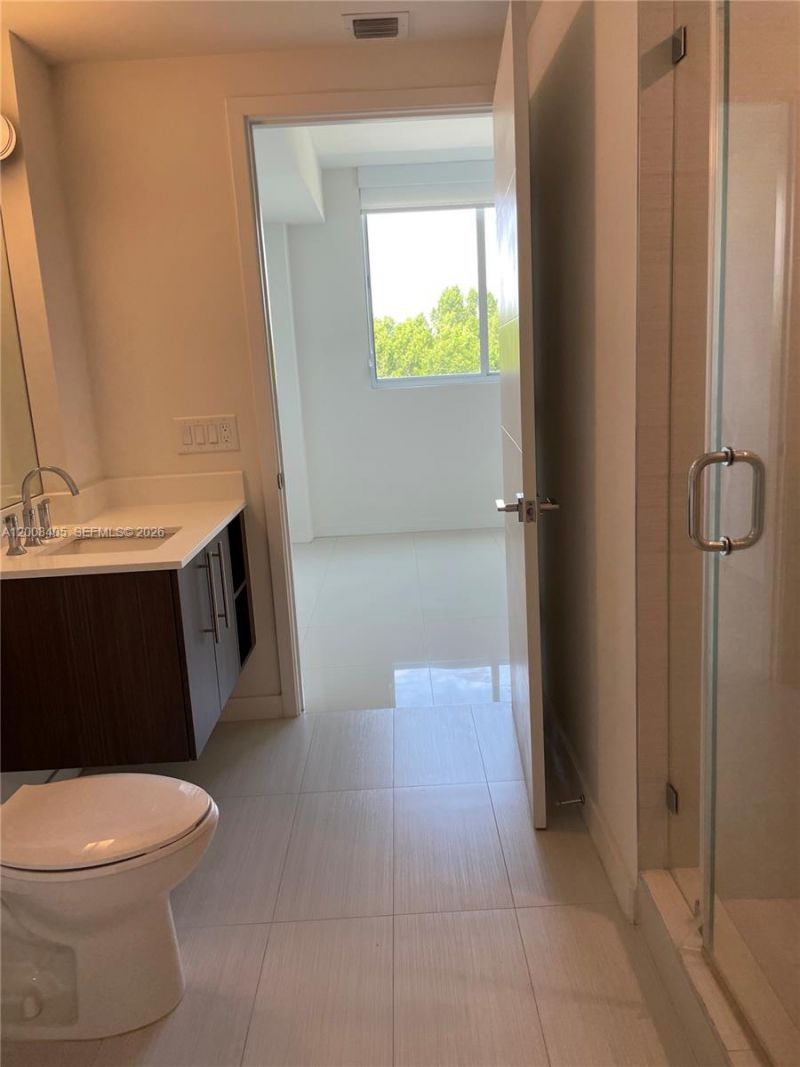 7751 NW 107th Ave , Unit 411, Doral, FL 33178 Photo