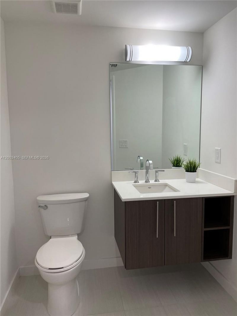 7751 NW 107th Ave, Unit 411, Doral, FL 33178 Photo