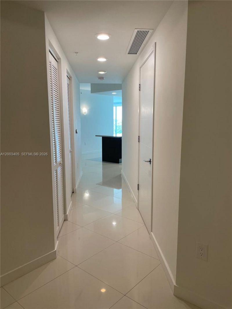 7751 NW 107th Ave , Unit 411, Doral, FL 33178 Photo