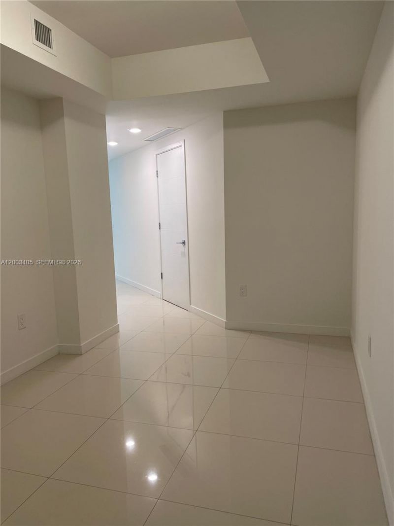 7751 NW 107th Ave , Unit 411, Doral, FL 33178 Photo