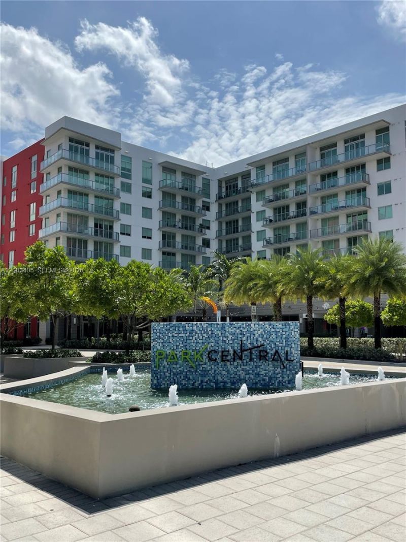7751 NW 107th Ave, Unit 411, Doral, FL 33178 Photo